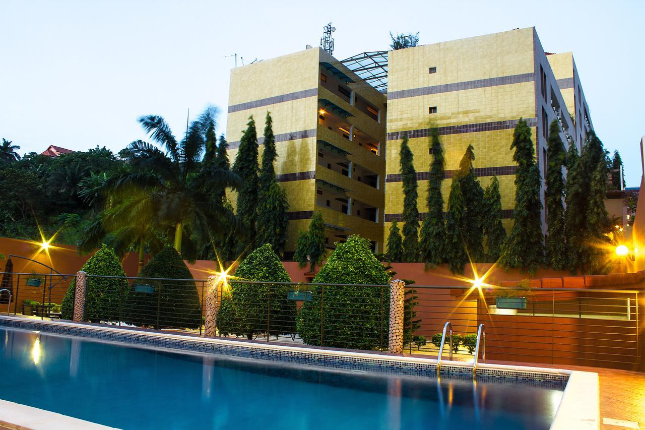 Hotel Le Vaisseau Абиджан Экстерьер фото